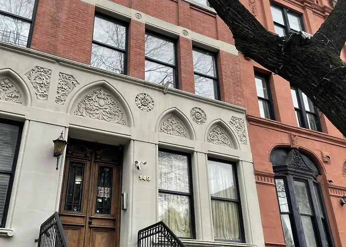 Nyc Townhouse Apartment